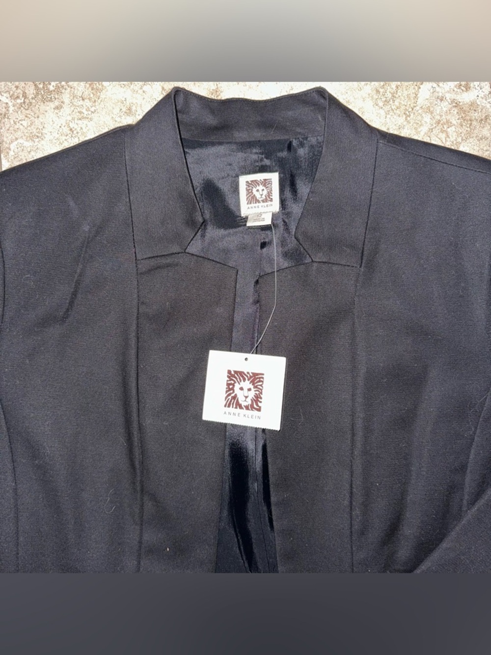 Blazer - Picture 5 of 8